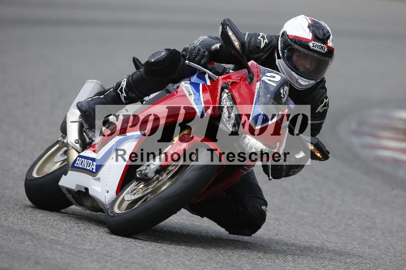 /Archiv-2024/29 12.06.2024 MOTO.CH Track Day ADR/Gruppe gelb/29